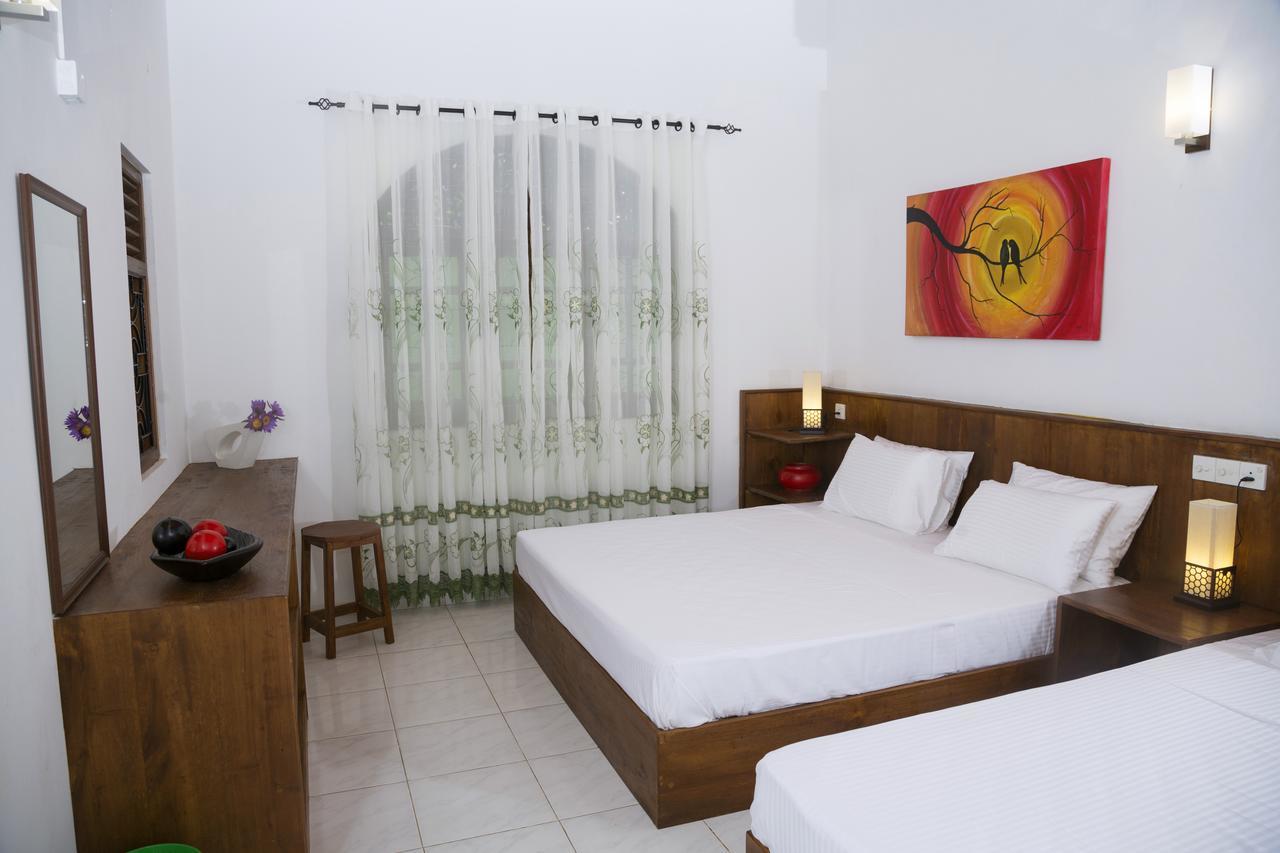 Villa Kumana - Unawatuna กอลล์ ภายนอก รูปภาพ